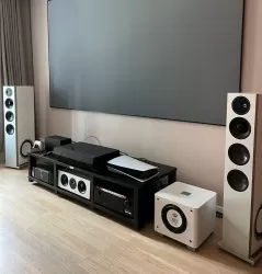 Стойка под Hi-Fi/High-End аппаратуру VOXmodule CASA 03