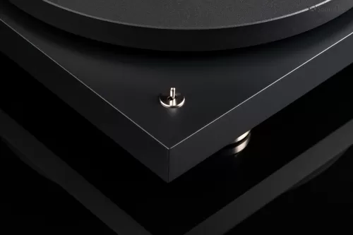 Проигрыватель виниловых пластинок Pro-Ject Debut Pro Satin Black