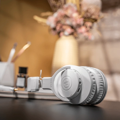 Наушники Audio-Technica ATH-M20XBT White