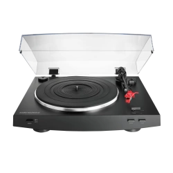 Проигрыватель виниловых пластинок Audio-Technica AT-LP3 Black