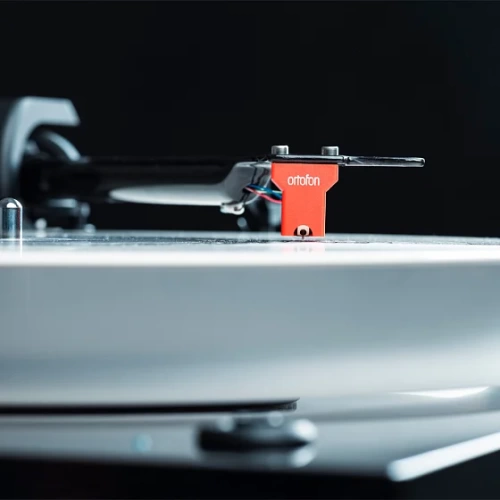 Проигрыватель пластинок Pro-Ject X2 B High-Gloss Black